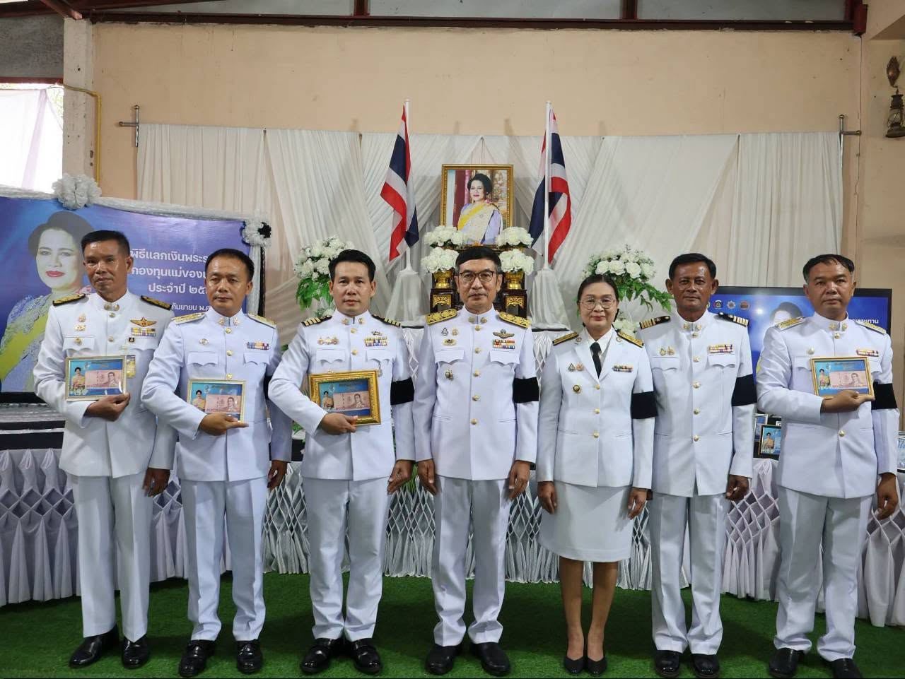 พช.คลองขลุง จัดพิธีแลกเงินขวัญถุงกองทุนแม่ของแผ่นดิน บ้านสามแยก หมู่ที่ 7 ตำบลวังบัว อำเภอคลองขลุง จังหวัดกำแพงเพชร