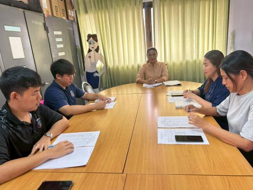 พช.คลองขลุง ประชุมเจ้าหน้าที่พัฒนาชุมชน ประจำเดือนพฤษภาคม 2569