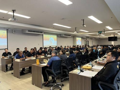 พช.คลองขลุง เข้าร่วมการประชุมคณะกรรมการเครือข่ายกองทุนแม่ของแผ่นดินจังหวัดกำแพงเพชร